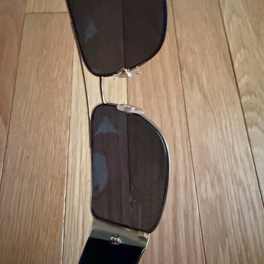 Authentic Versace Polarized Gold and Dark Gray  Sunglasses Unisex NIB never worn - Picture 7 of 10